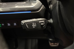 valkoinen Audi Q4 e-tron 2025 kuva 14.
