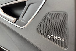 met. musta Audi Q4 e-tron 2025 kuva 12.