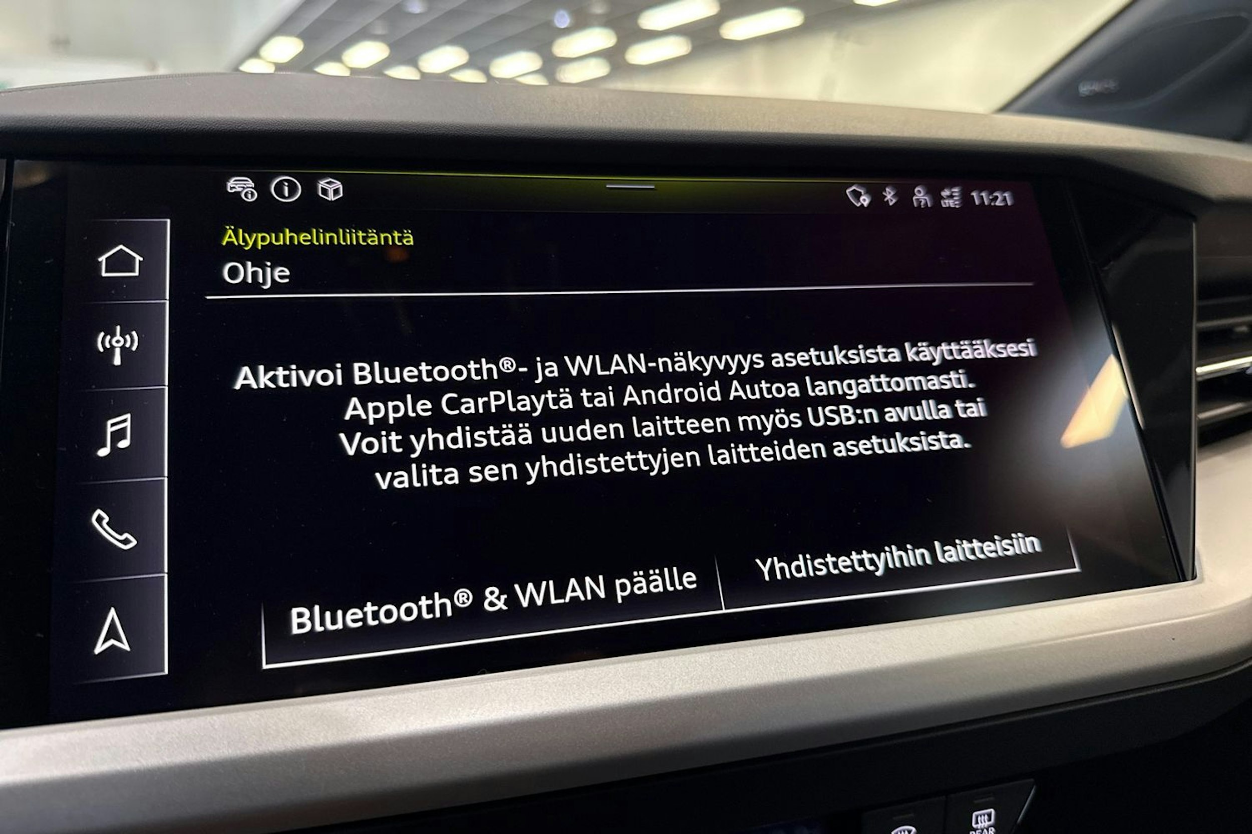 met. musta Audi Q4 e-tron 2025 kuva 23.