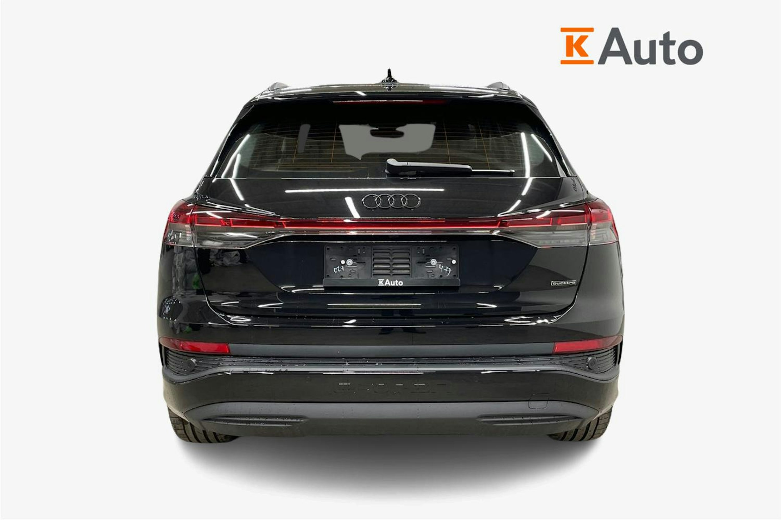 musta Audi Q4 e-tron 2025 kuva 3.