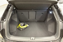 musta Audi Q4 e-tron 2025 kuva 14.