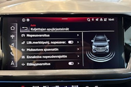 valkoinen Audi Q4 e-tron 2025 kuva 14.