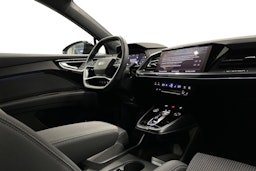 musta Audi Q4 e-tron 2025 kuva 9.