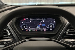 musta Audi Q4 e-tron 2025 kuva 16.