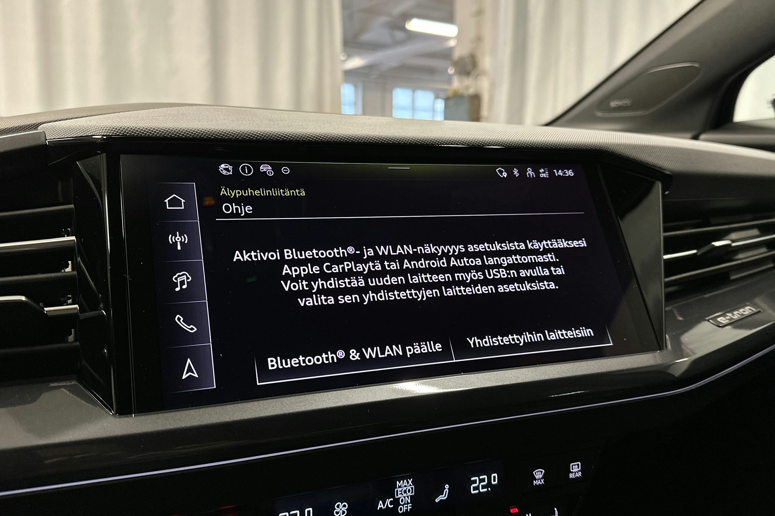 musta Audi Q4 e-tron 2025 kuva 19.