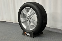 harmaa Audi Q4 e-tron 2025 kuva 13.