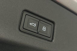 harmaa Audi Q4 e-tron 2025 kuva 15.