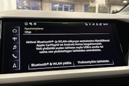 harmaa Audi Q4 e-tron 2025 kuva 24.