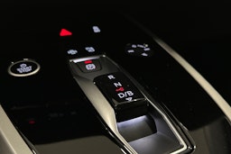 harmaa Audi Q4 e-tron 2025 kuva 30.