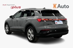 harmaa Audi Q4 e-tron 2025 kuva 3.