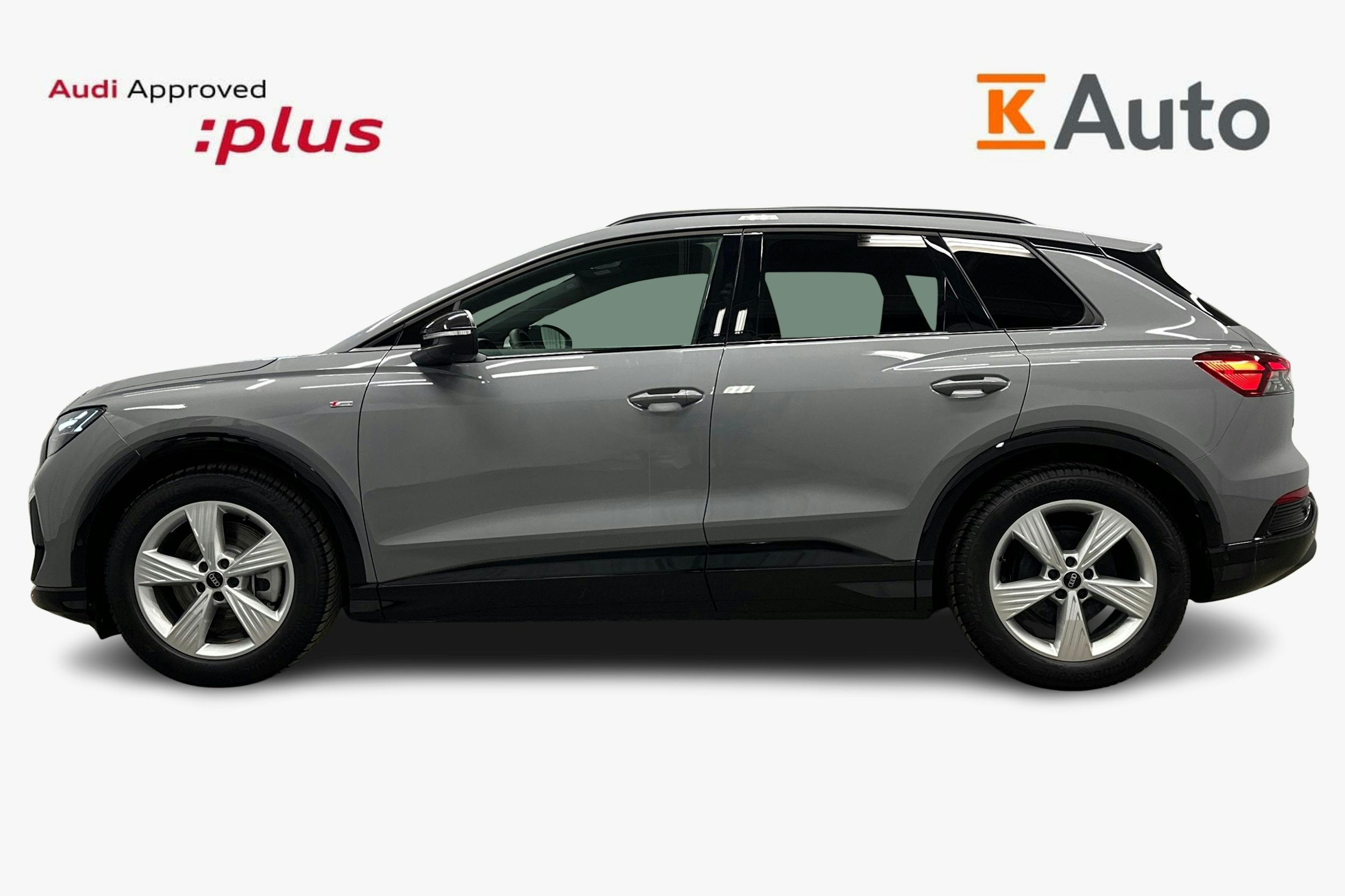 harmaa Audi Q4 e-tron 2025 kuva 7.