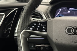 harmaa Audi Q4 e-tron 2025 kuva 19.