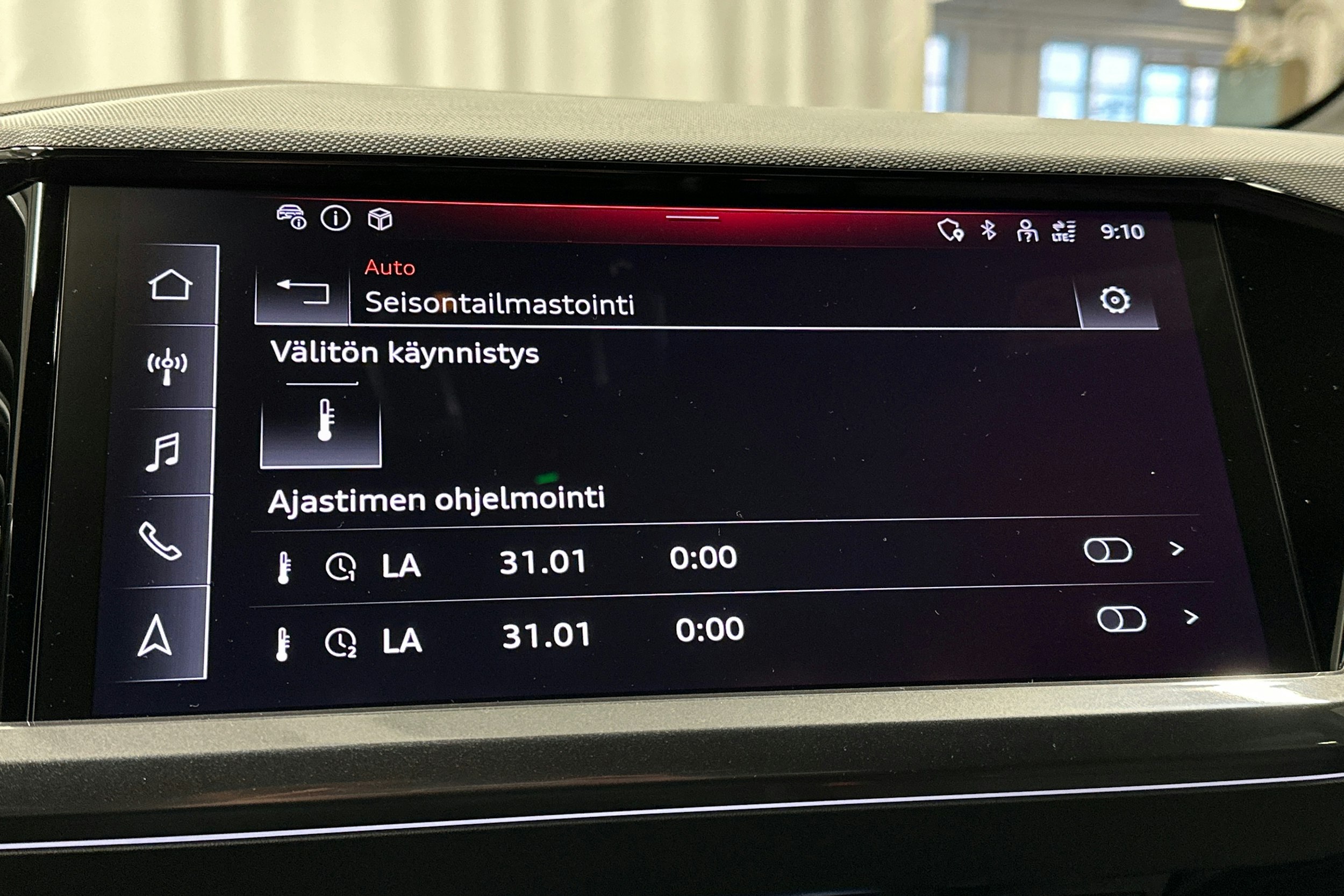 harmaa Audi Q4 e-tron 2025 kuva 25.