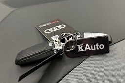 harmaa Audi Q4 e-tron 2025 kuva 33.