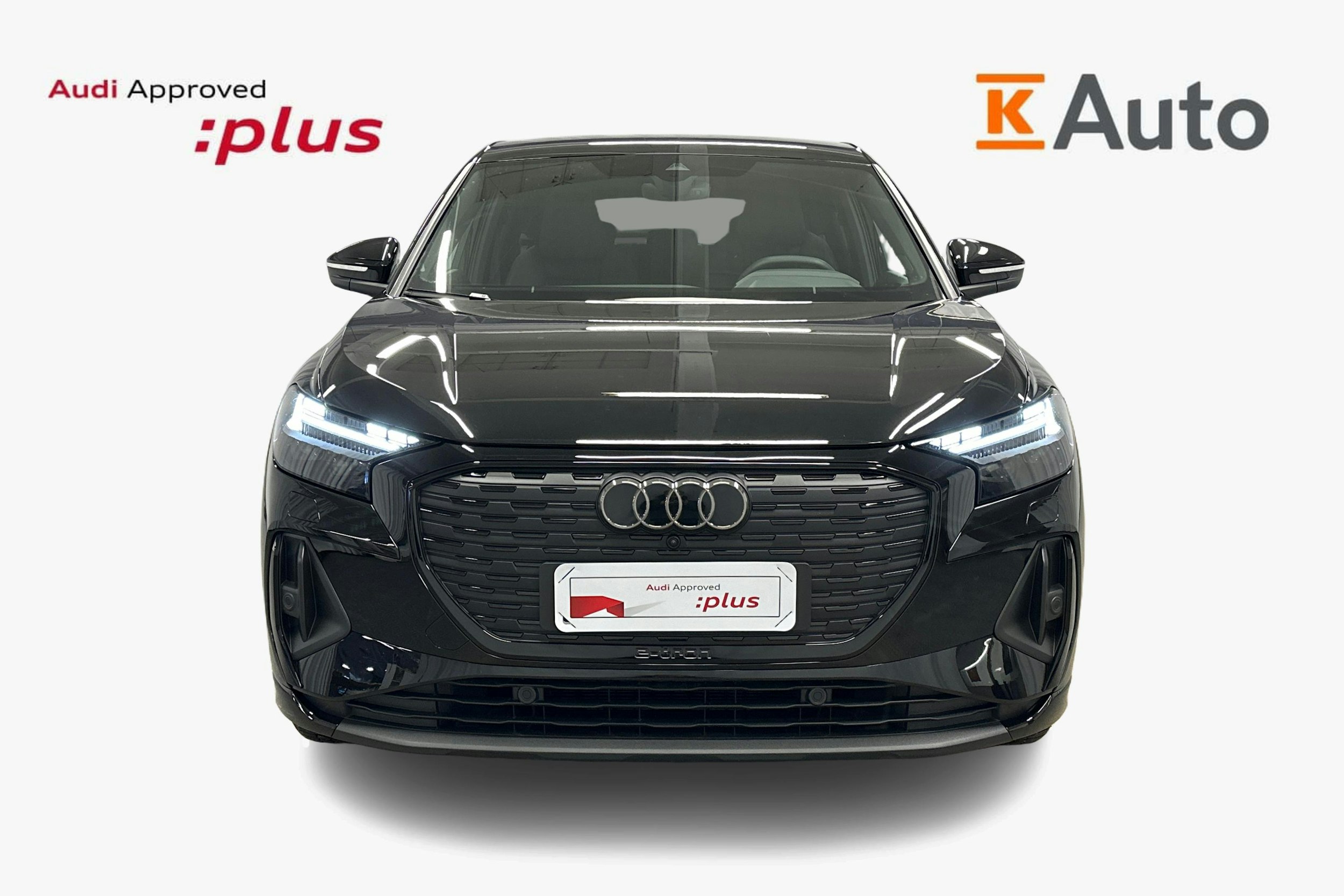 musta Audi Q4 e-tron 2025 kuva 5.