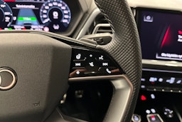 musta Audi Q4 e-tron 2025 kuva 14.