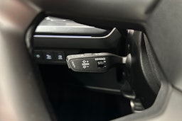 musta Audi Q4 e-tron 2025 kuva 16.