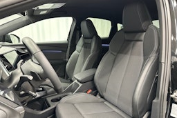 musta Audi Q4 e-tron 2025 kuva 28.