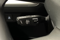 valkoinen Audi Q4 e-tron 2025 kuva 23.