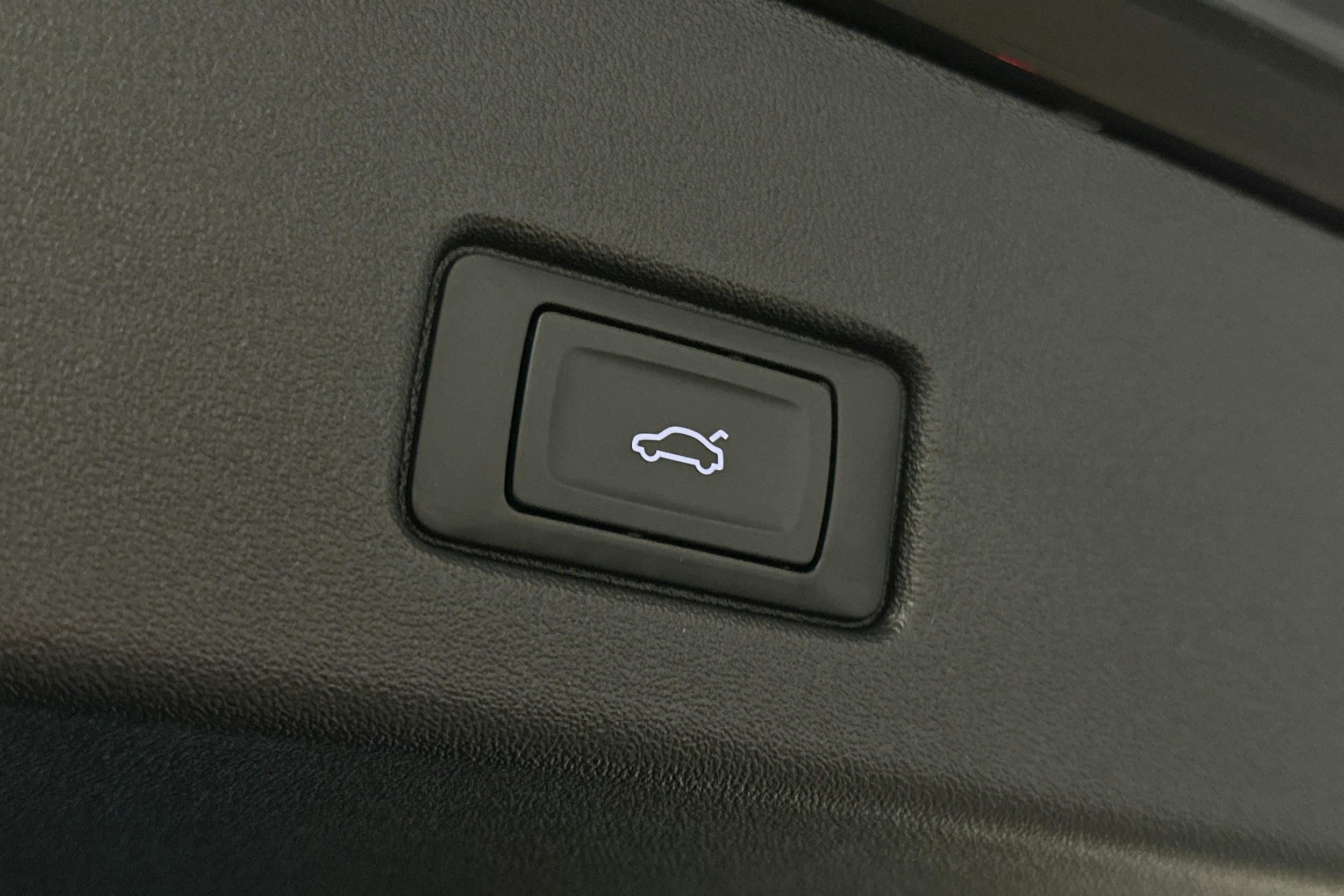 musta Audi Q4 e-tron 2025 kuva 14.