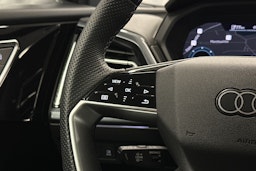 musta Audi Q4 e-tron 2025 kuva 19.