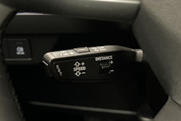 musta Audi Q4 e-tron 2025 kuva 21.