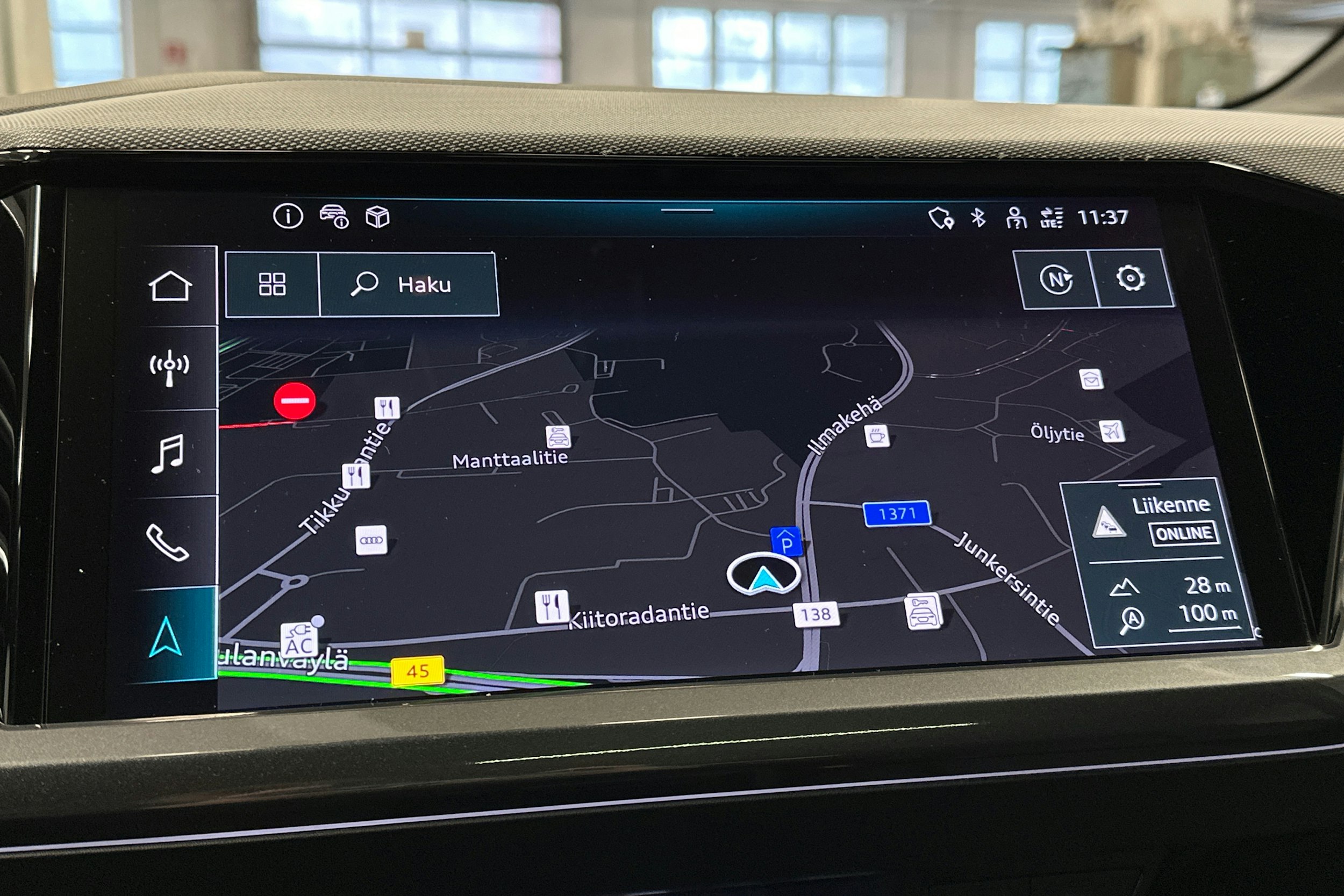 musta Audi Q4 e-tron 2025 kuva 23.