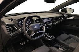 musta Audi Q4 e-tron 2025 kuva 7.
