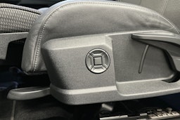 musta Audi Q4 e-tron 2025 kuva 16.