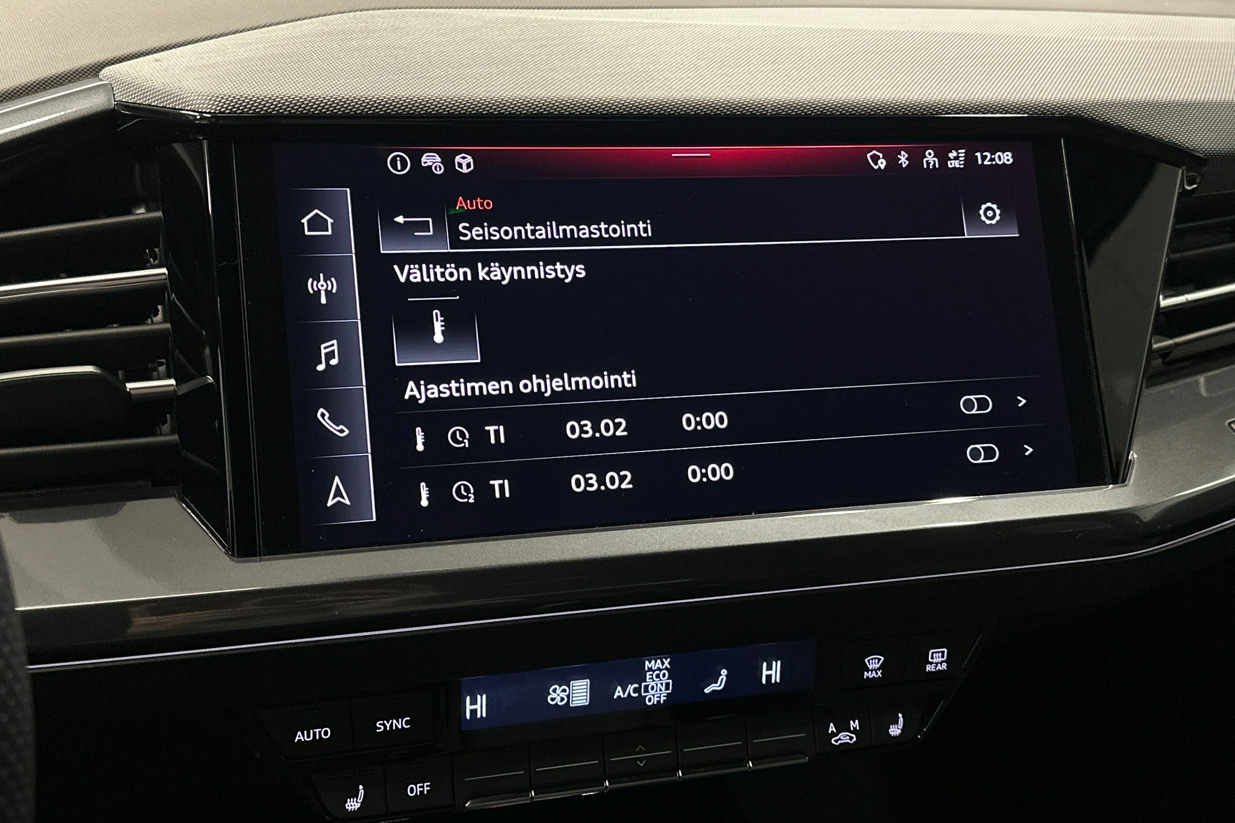 musta Audi Q4 e-tron 2025 kuva 29.