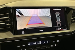 musta Audi Q4 e-tron 2025 kuva 31.