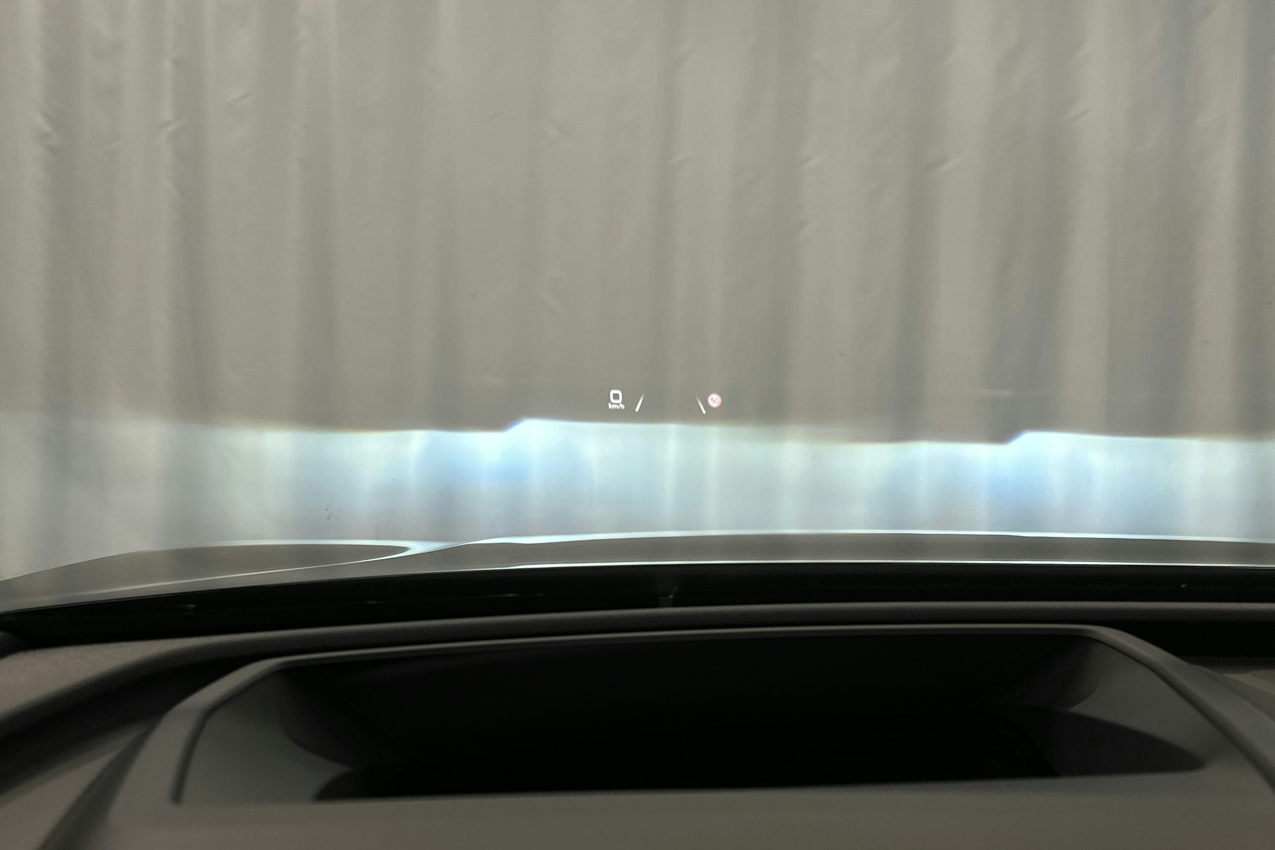 musta Audi Q4 e-tron 2025 kuva 35.