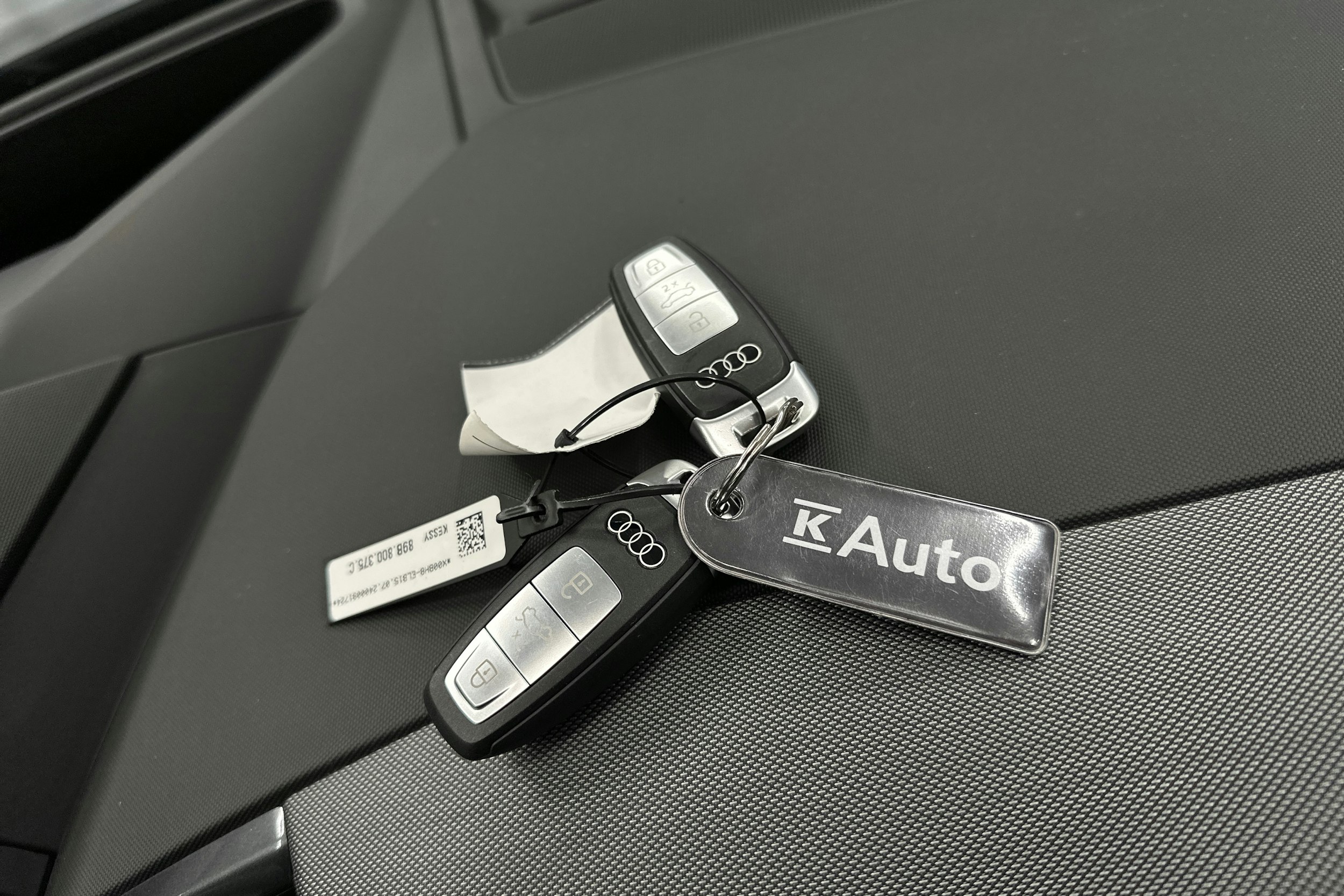 musta Audi Q4 e-tron 2025 kuva 36.