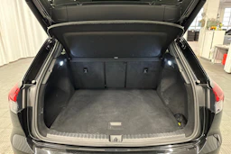 musta Audi Q4 e-tron 2025 kuva 27.