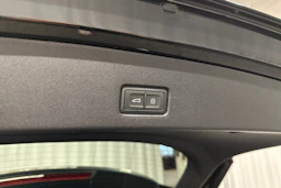 musta Audi Q4 e-tron 2025 kuva 28.