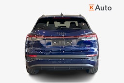 sininen Audi Q4 e-tron 2025 kuva 3.