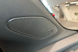 sininen Audi Q4 e-tron 2025 kuva 14.
