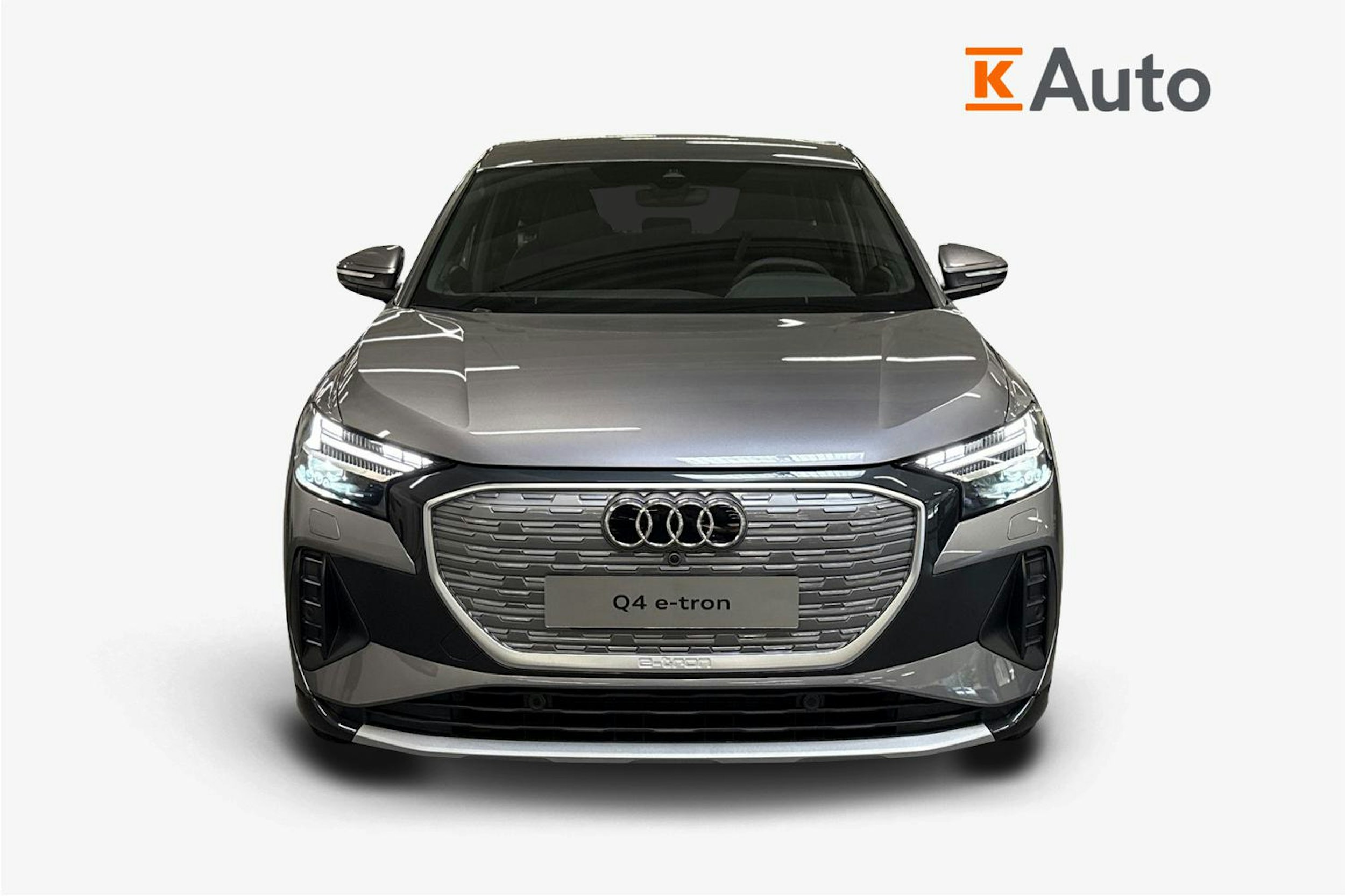 met. harmaa Audi Q4 e-tron 2025 kuva 4.