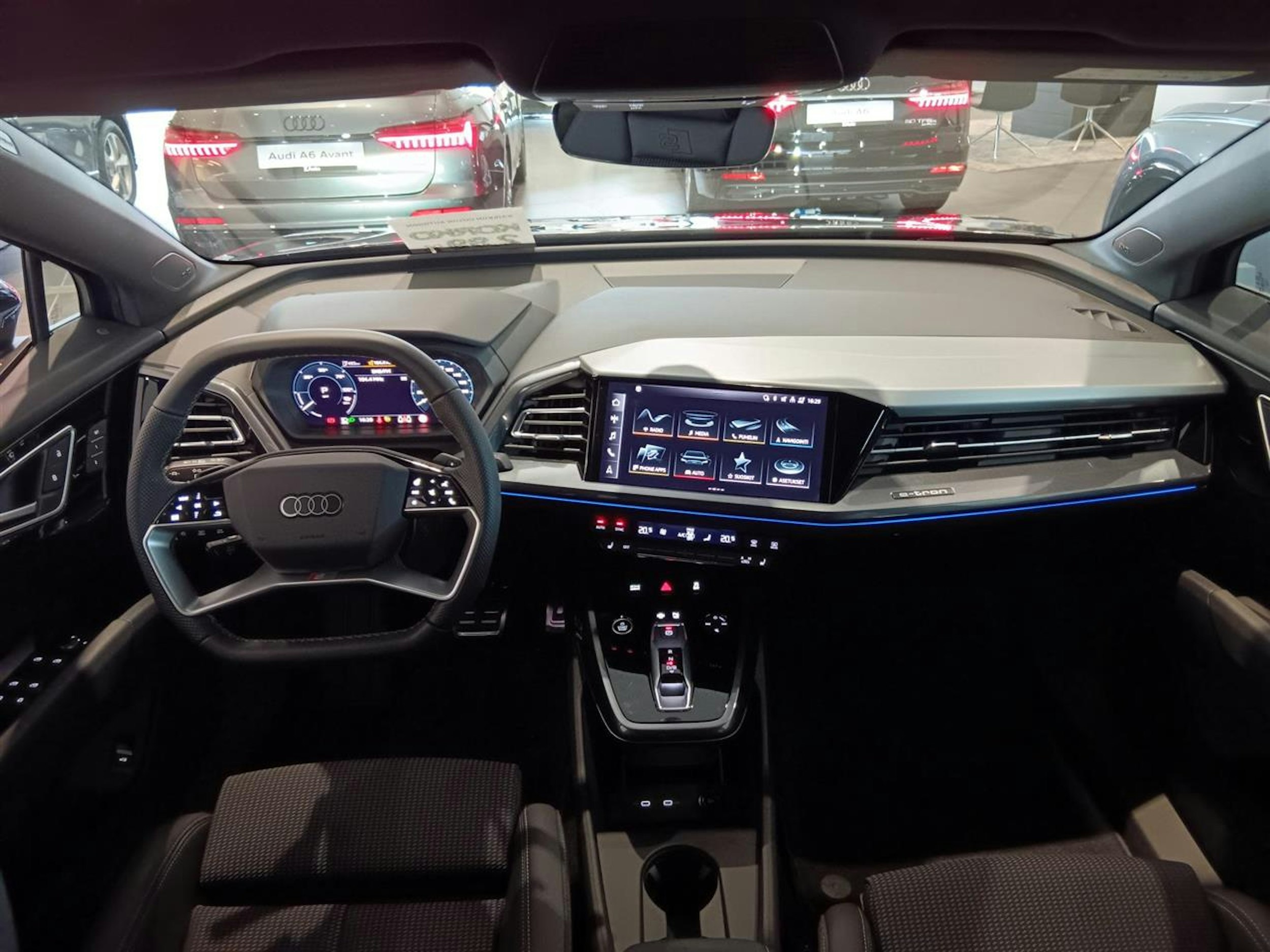 aurora violetti Audi Q4 e-tron 2025 kuva 2.