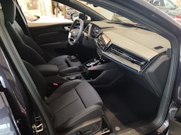 aurora violetti Audi Q4 e-tron 2025 kuva 8.