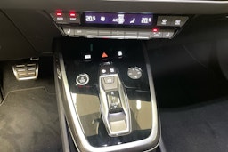 aurora violetti Audi Q4 e-tron 2025 kuva 10.