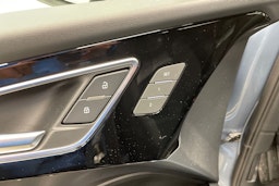 sininen Audi Q4 e-tron 2025 kuva 13.