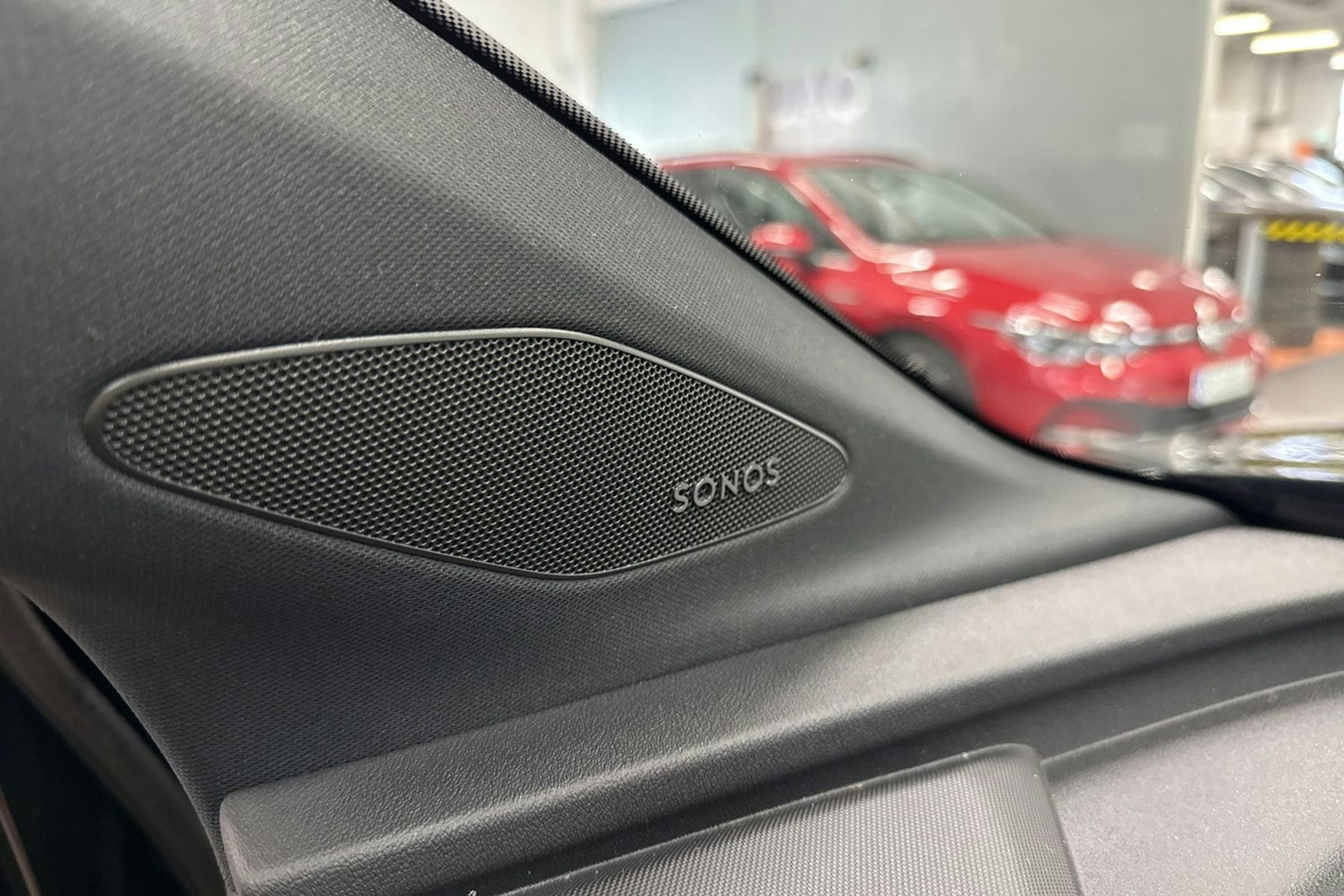 musta Audi Q4 e-tron 2025 kuva 14.