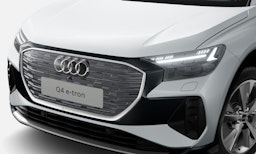 valkoinen Audi Q4 e-tron 2025 kuva 4.