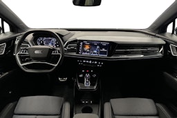 musta Audi Q4 e-tron 2025 kuva 9.