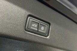 musta Audi Q4 e-tron 2025 kuva 14.