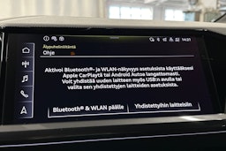 musta Audi Q4 e-tron 2025 kuva 23.