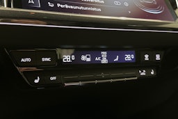 musta Audi Q4 e-tron 2025 kuva 29.