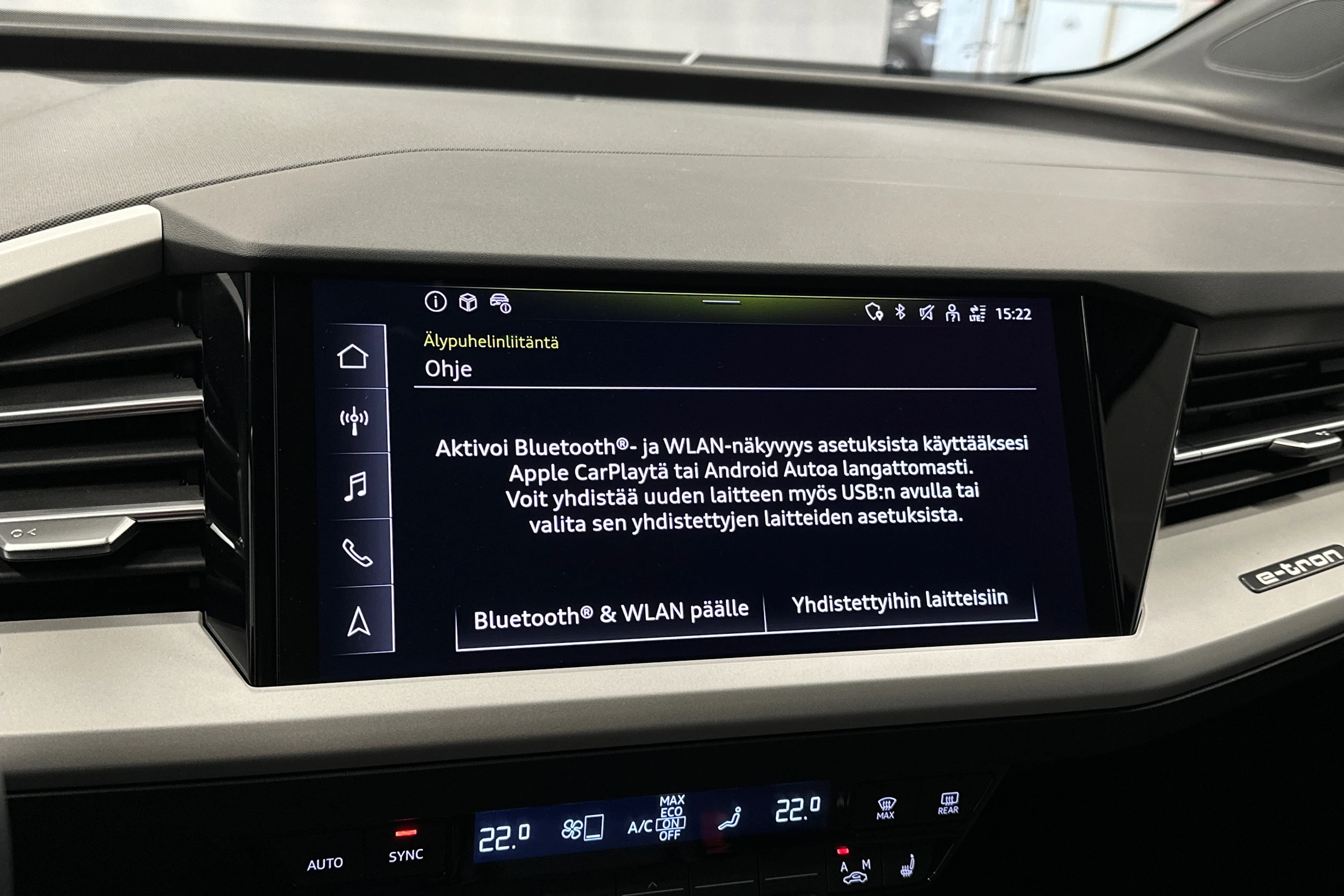 harmaa Audi Q4 e-tron 2025 kuva 17.