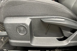 harmaa Audi Q4 e-tron 2025 kuva 25.